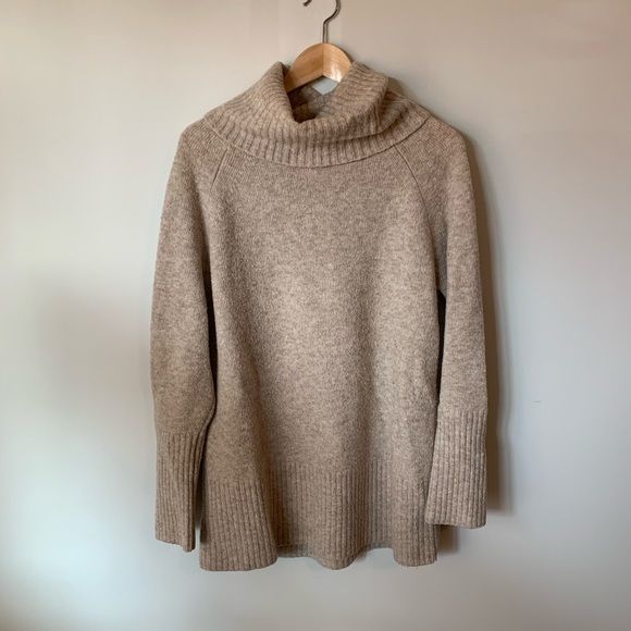 Banana Republic Sweaters - BOGO Banana Republic // Wool Turtleneck Sweater